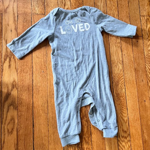 Oh So Loved gray romper - Cat & Jack 6-9 months - Picture 1 of 4